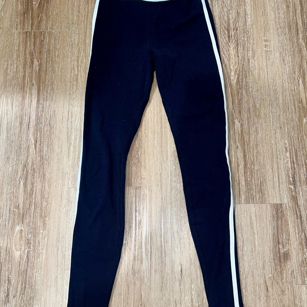 ALO Yoga Black Leggings with White Side Stripe
